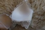 Non-wired lace bra and panty set - Image 4