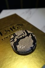 Luxury Touch Compact Mirror – Leather Texture - Image 13