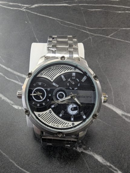 Italian Design – Bold Oversized Dial